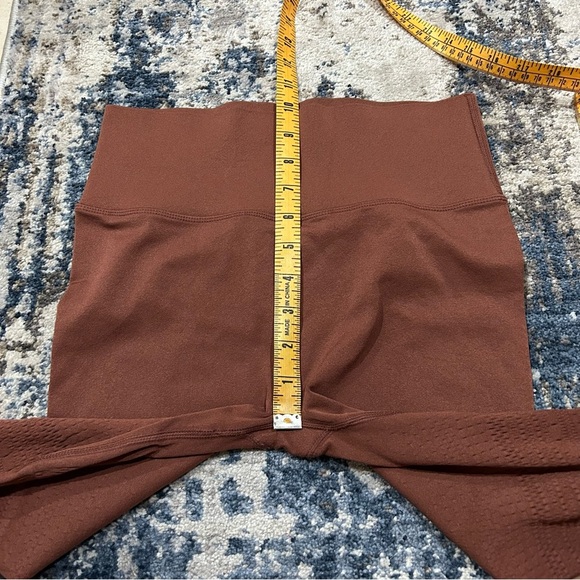Fabletics SculptKnit Brown Seamless Leggings Size Medium - Picture 8 of 9